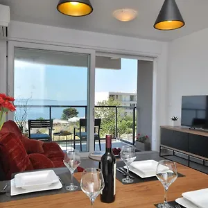 Carmen, Znjan, Apartment Split